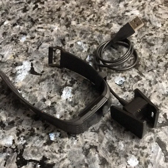 Fitbit Charge 2 - Picture 2 of 8